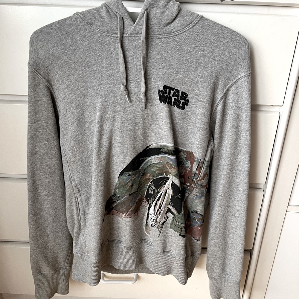 Uniqlo Star Wars The Mandalorian Special Edition Hoodie